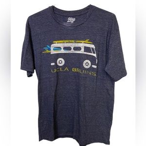 Retro Blue UCLA BRUINS College Volkswagen Bus Surf Men’s Aged M T-Shirt
